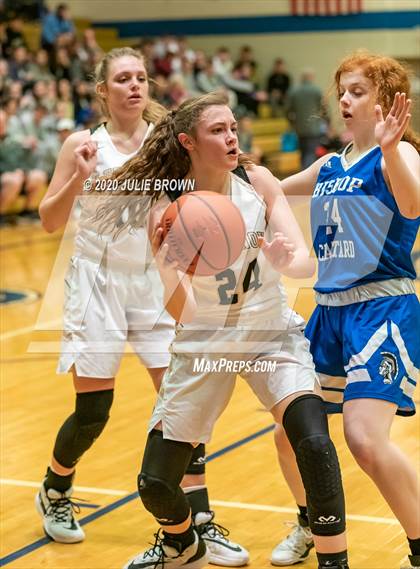 Thumbnail 3 in Lebanon vs Indianapolis Bishop Chatard (IHSAA 3A Sectional Playoff) photogallery.