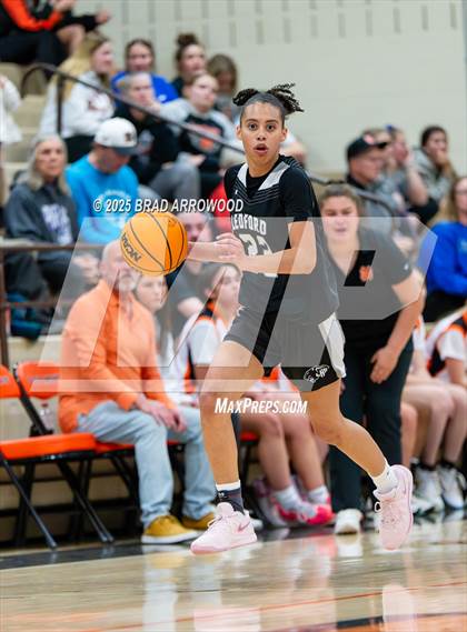 Thumbnail 2 in Ledford @ North Davidson photogallery.