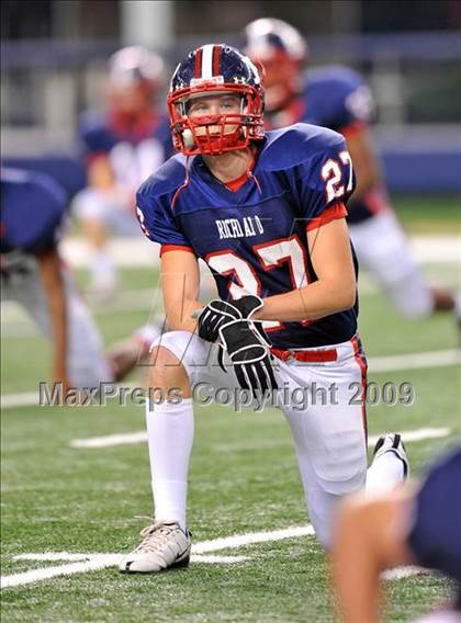 Thumbnail 1 in Richland vs. Bowie (Texas 5A D2 Region 1 Bi-District Playoffs) photogallery.