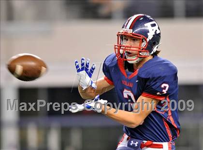 Thumbnail 3 in Richland vs. Bowie (Texas 5A D2 Region 1 Bi-District Playoffs) photogallery.