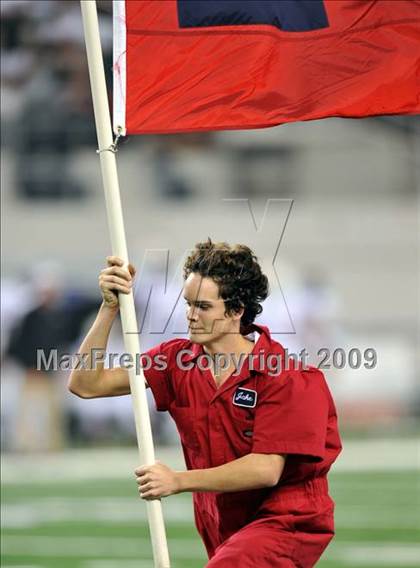 Thumbnail 2 in Richland vs. Bowie (Texas 5A D2 Region 1 Bi-District Playoffs) photogallery.