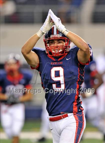 Thumbnail 1 in Richland vs. Bowie (Texas 5A D2 Region 1 Bi-District Playoffs) photogallery.