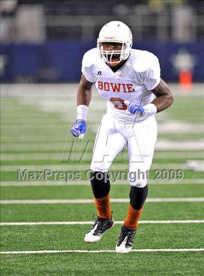 Thumbnail 3 in Richland vs. Bowie (Texas 5A D2 Region 1 Bi-District Playoffs) photogallery.