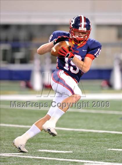 Thumbnail 2 in Richland vs. Bowie (Texas 5A D2 Region 1 Bi-District Playoffs) photogallery.