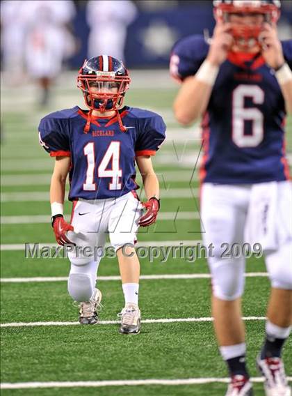 Thumbnail 2 in Richland vs. Bowie (Texas 5A D2 Region 1 Bi-District Playoffs) photogallery.