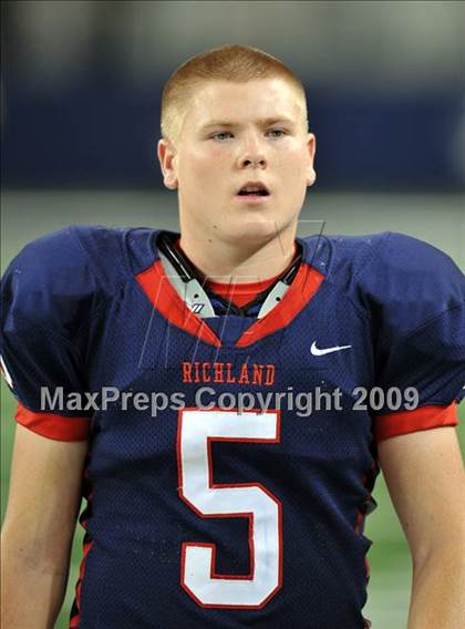 Thumbnail 1 in Richland vs. Bowie (Texas 5A D2 Region 1 Bi-District Playoffs) photogallery.
