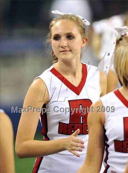 Thumbnail 1 in Richland vs. Bowie (Texas 5A D2 Region 1 Bi-District Playoffs) photogallery.
