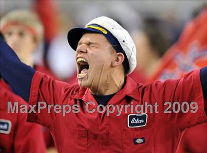 Thumbnail 2 in Richland vs. Bowie (Texas 5A D2 Region 1 Bi-District Playoffs) photogallery.