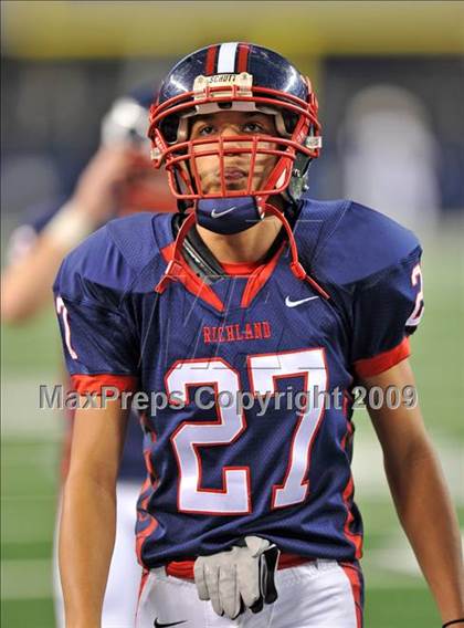 Thumbnail 3 in Richland vs. Bowie (Texas 5A D2 Region 1 Bi-District Playoffs) photogallery.