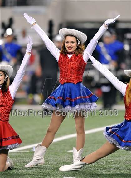Thumbnail 1 in Richland vs. Bowie (Texas 5A D2 Region 1 Bi-District Playoffs) photogallery.