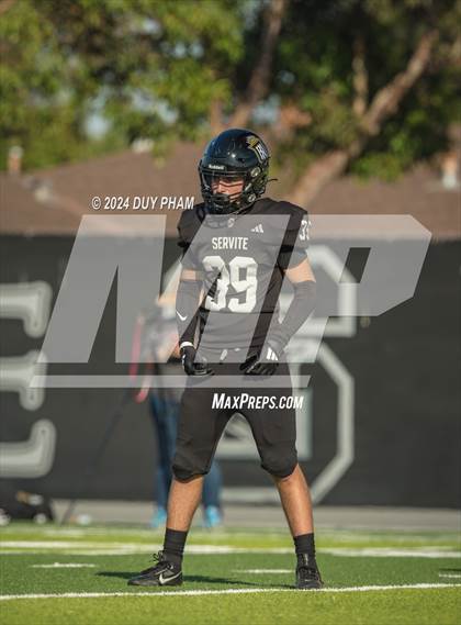 Thumbnail 1 in JSerra Catholic @ Servite photogallery.