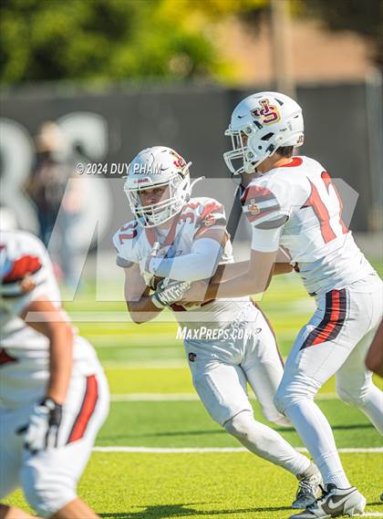 Thumbnail 2 in JSerra Catholic @ Servite photogallery.
