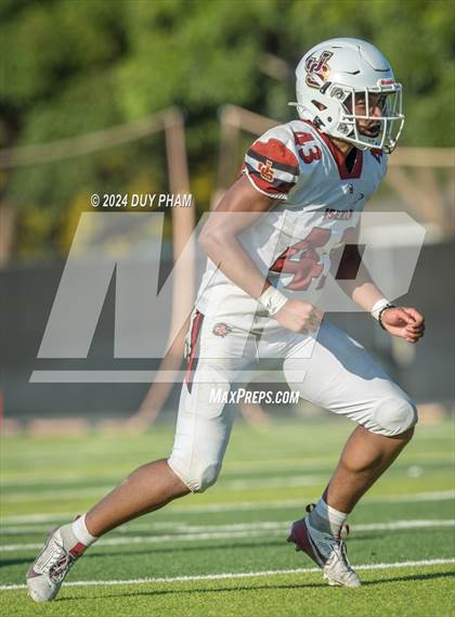 Thumbnail 1 in JSerra Catholic @ Servite photogallery.