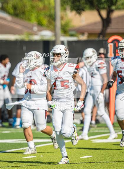 Thumbnail 3 in JSerra Catholic @ Servite photogallery.
