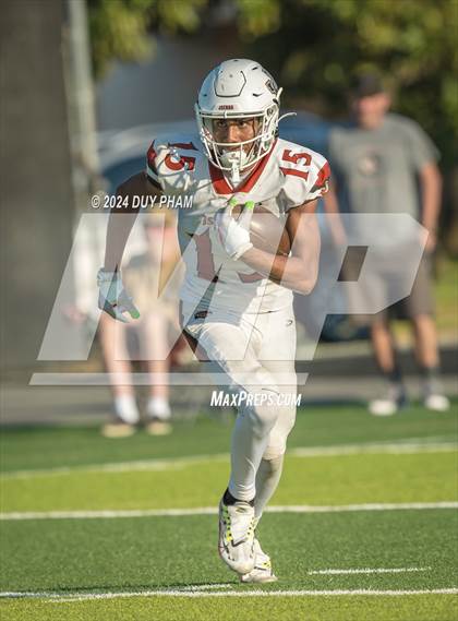 Thumbnail 1 in JSerra Catholic @ Servite photogallery.