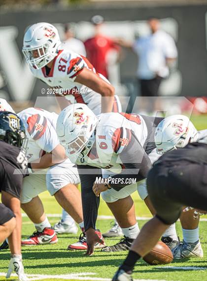 Thumbnail 1 in JSerra Catholic @ Servite photogallery.