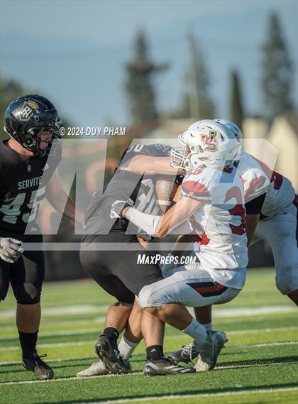 Thumbnail 3 in JSerra Catholic @ Servite photogallery.