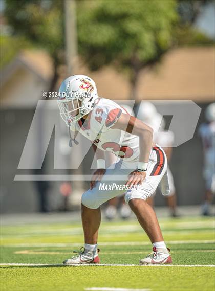 Thumbnail 3 in JSerra Catholic @ Servite photogallery.