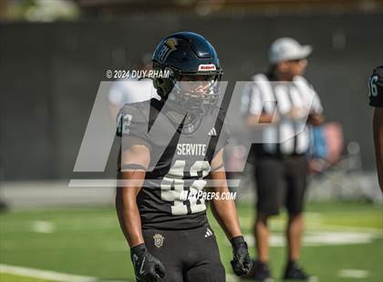 Thumbnail 2 in JSerra Catholic @ Servite photogallery.