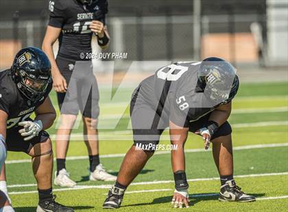 Thumbnail 2 in JSerra Catholic @ Servite photogallery.