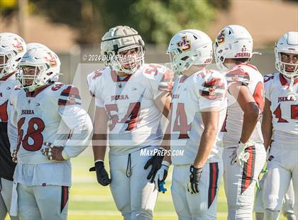 Thumbnail 3 in JSerra Catholic @ Servite photogallery.