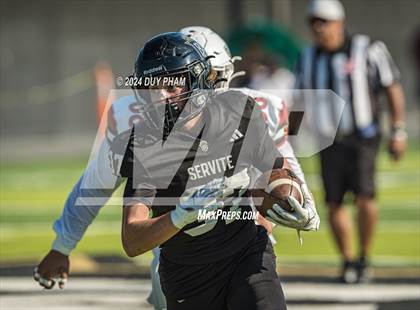 Thumbnail 1 in JSerra Catholic @ Servite photogallery.