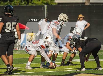 Thumbnail 2 in JSerra Catholic @ Servite photogallery.