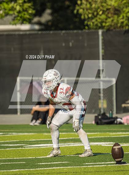 Thumbnail 2 in JSerra Catholic @ Servite photogallery.