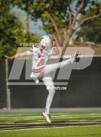 Thumbnail 1 in JSerra Catholic @ Servite photogallery.