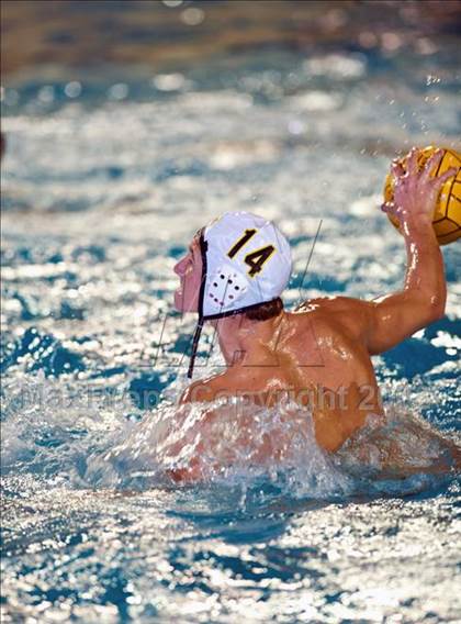 Thumbnail 1 in Menlo vs Sacred Heart Prep (CCS D2 Final) photogallery.