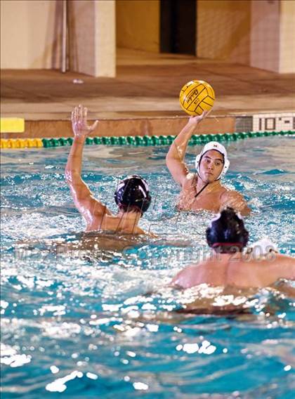 Thumbnail 1 in Menlo vs Sacred Heart Prep (CCS D2 Final) photogallery.