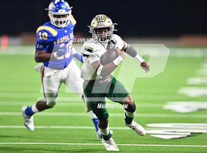 Thumbnail 1 in Little Cypress-Mauriceville vs. Chapel Hill (4A D1 Region III Final) photogallery.