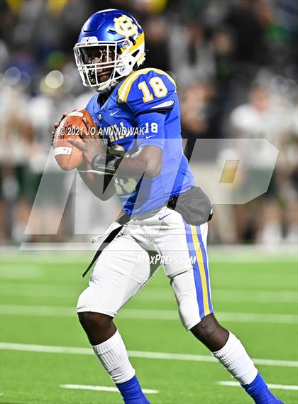 Thumbnail 2 in Little Cypress-Mauriceville vs. Chapel Hill (4A D1 Region III Final) photogallery.