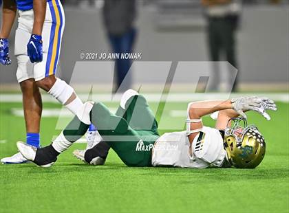 Thumbnail 1 in Little Cypress-Mauriceville vs. Chapel Hill (4A D1 Region III Final) photogallery.