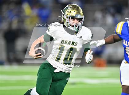 Thumbnail 3 in Little Cypress-Mauriceville vs. Chapel Hill (4A D1 Region III Final) photogallery.