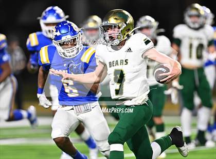 Thumbnail 2 in Little Cypress-Mauriceville vs. Chapel Hill (4A D1 Region III Final) photogallery.