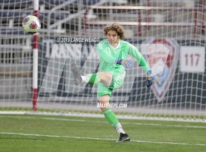 Thumbnail 1 in Air Academy vs. Skyview (CHSAA 4A State Final) photogallery.