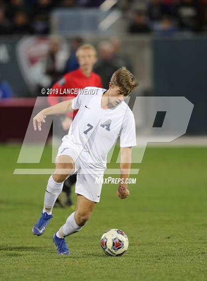Thumbnail 2 in Air Academy vs. Skyview (CHSAA 4A State Final) photogallery.