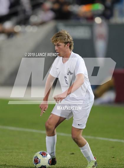 Thumbnail 3 in Air Academy vs. Skyview (CHSAA 4A State Final) photogallery.