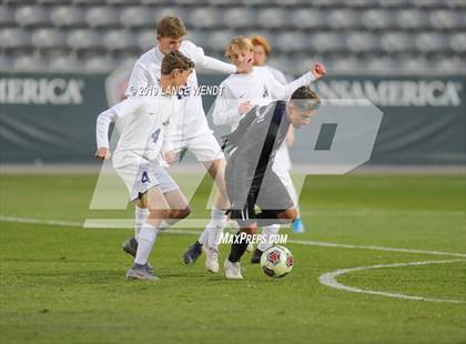 Thumbnail 3 in Air Academy vs. Skyview (CHSAA 4A State Final) photogallery.