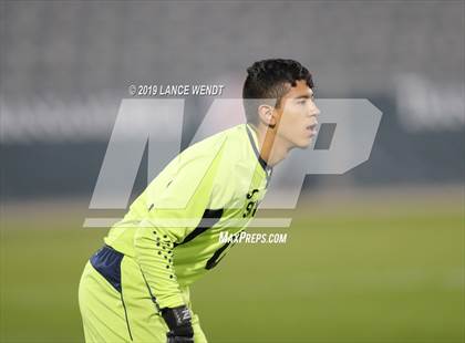 Thumbnail 2 in Air Academy vs. Skyview (CHSAA 4A State Final) photogallery.