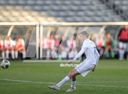 Thumbnail 3 in Air Academy vs. Skyview (CHSAA 4A State Final) photogallery.