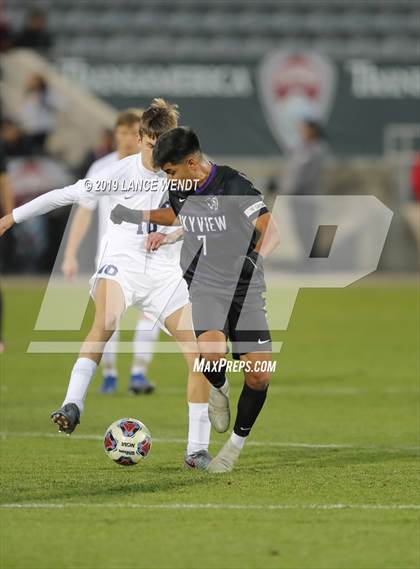 Thumbnail 2 in Air Academy vs. Skyview (CHSAA 4A State Final) photogallery.