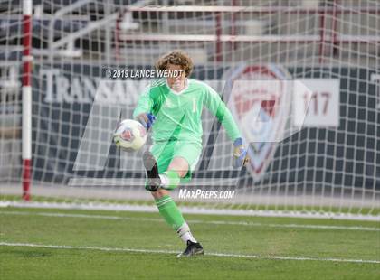 Thumbnail 3 in Air Academy vs. Skyview (CHSAA 4A State Final) photogallery.
