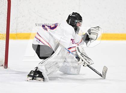 Thumbnail 1 in Watertown/Pomperaug @ Westhill/Stamford (CIAC DII 1st Round) photogallery.