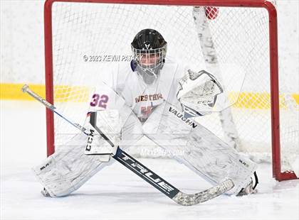 Thumbnail 2 in Watertown/Pomperaug @ Westhill/Stamford (CIAC DII 1st Round) photogallery.
