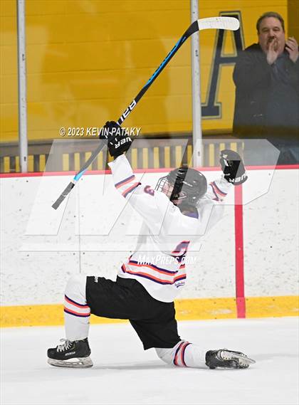 Thumbnail 1 in Watertown/Pomperaug @ Westhill/Stamford (CIAC DII 1st Round) photogallery.