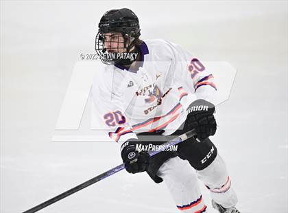 Thumbnail 2 in Watertown/Pomperaug @ Westhill/Stamford (CIAC DII 1st Round) photogallery.