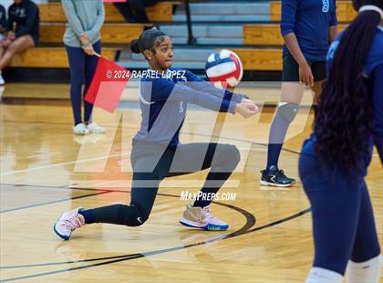 Thumbnail 2 in Sterling @ Galena Park photogallery.