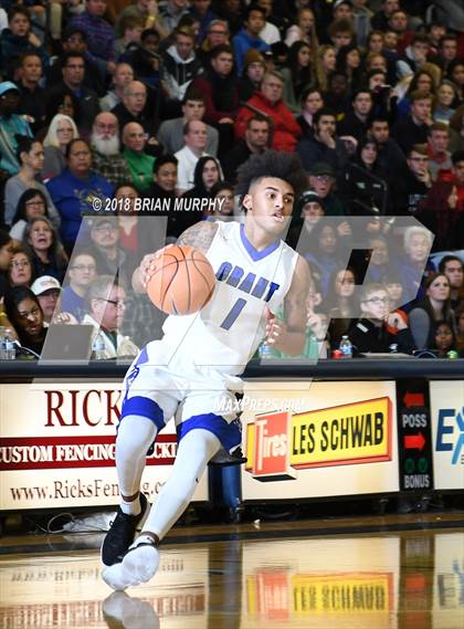 Thumbnail 3 in Grant vs Jefferson (Les Schwab Invitational) photogallery.